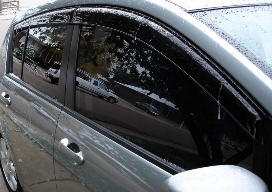 фото замена бокового стекла в автосервисе